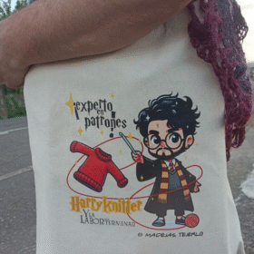 TOTE BAG HARRY KNITTER Y LA LABOR QUE TERMINAR 02