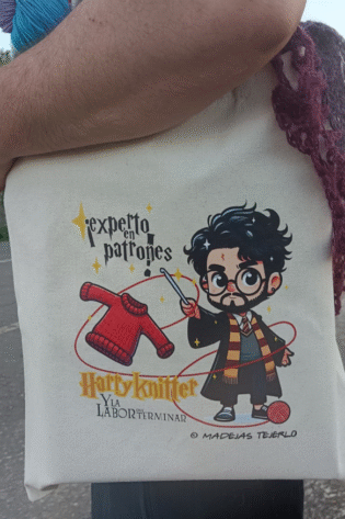 TOTE BAG HARRY KNITTER Y LA LABOR QUE TERMINAR 02